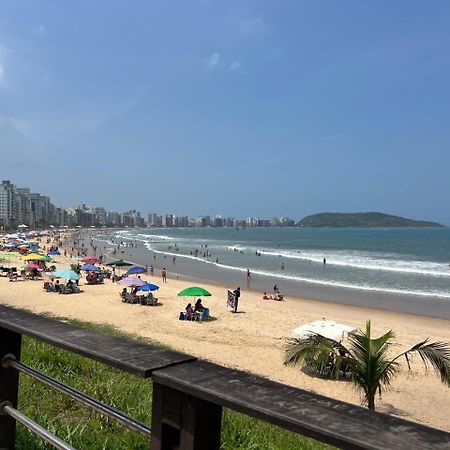Apt 3Q Luxo Com Ar E Jacuzzi Na Beira Mar Guarapari Ngoại thất bức ảnh