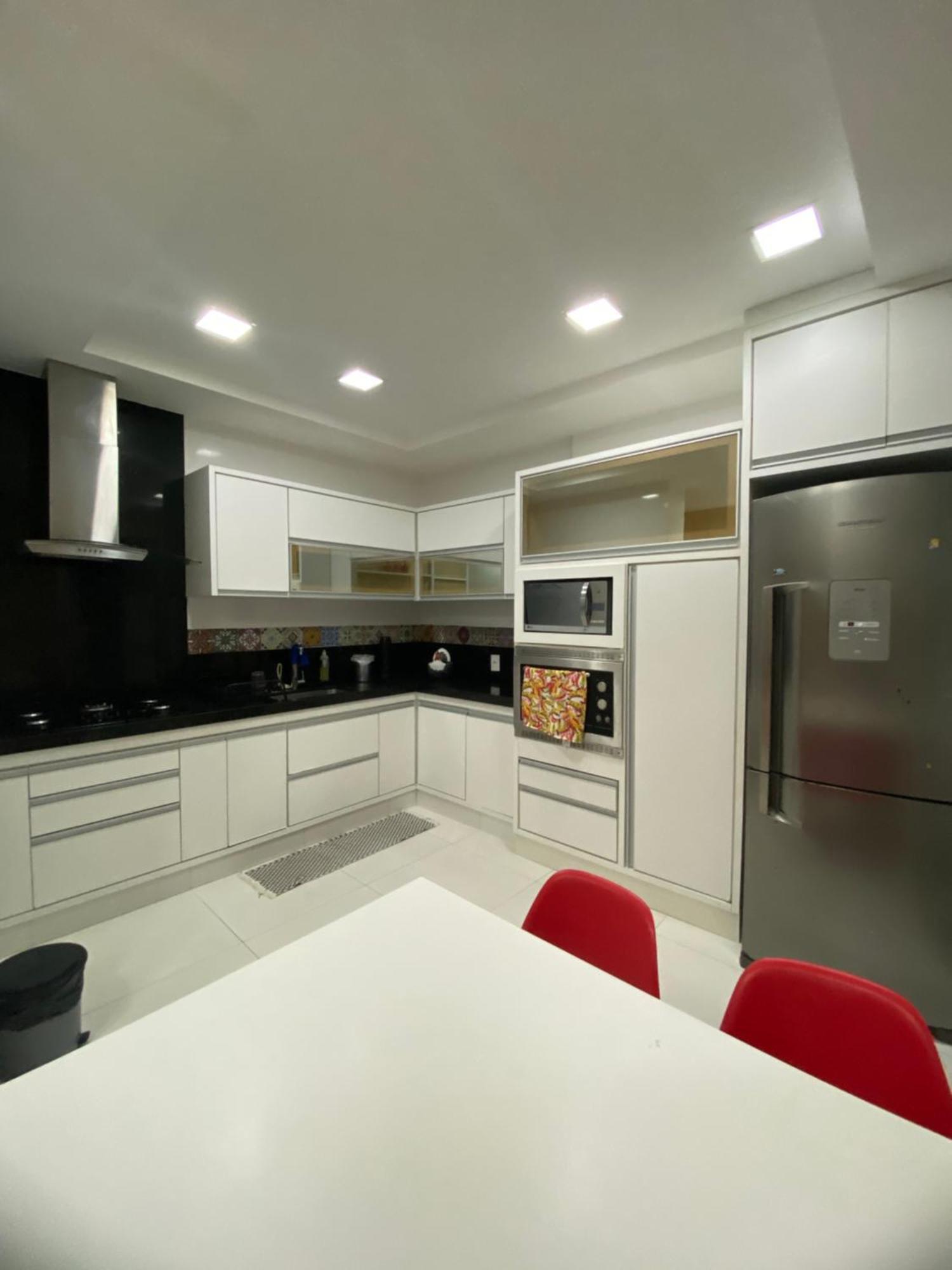 Apt 3Q Luxo Com Ar E Jacuzzi Na Beira Mar Guarapari Ngoại thất bức ảnh