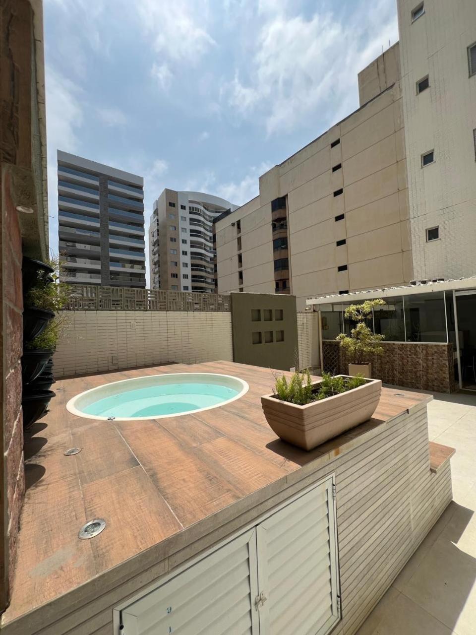 Apt 3Q Luxo Com Ar E Jacuzzi Na Beira Mar Guarapari Ngoại thất bức ảnh